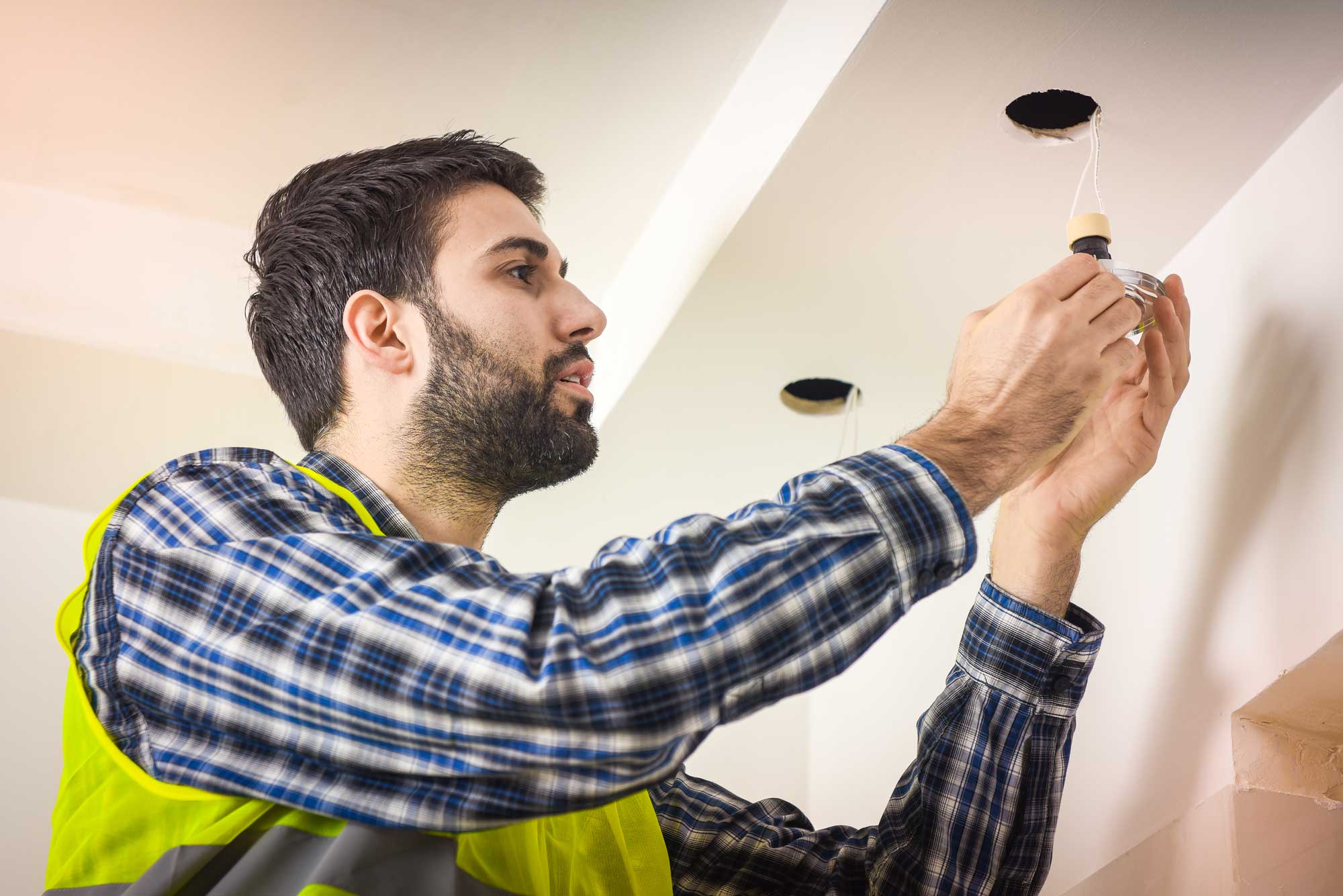 electrician-workingWEB